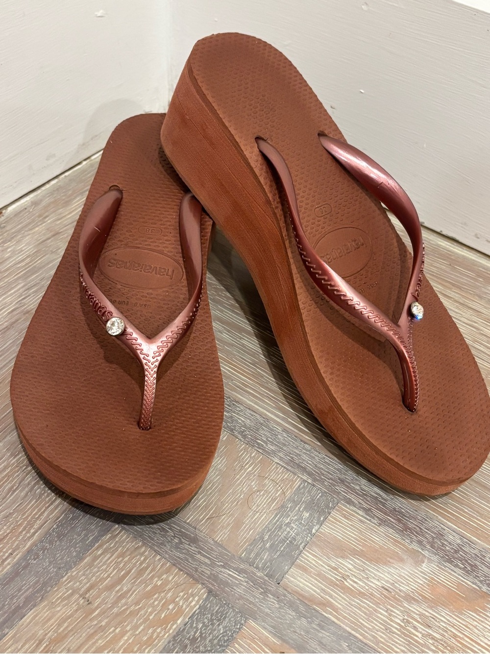 Havaianas Women's Platform Flip Flops - Metallic Copper Brown